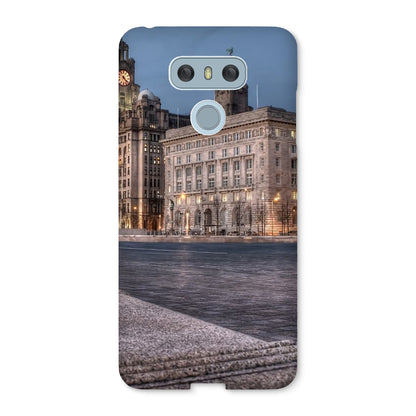 The Liver Buildings: A Liverpool Icon at Twilight Snap Phone Case