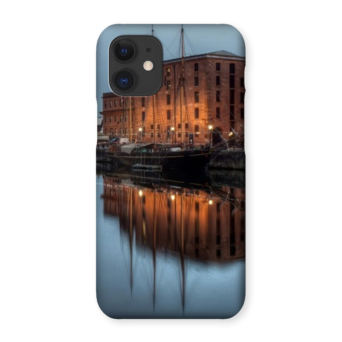 Dusk at Merseyside Maritime Museum Snap Phone Case