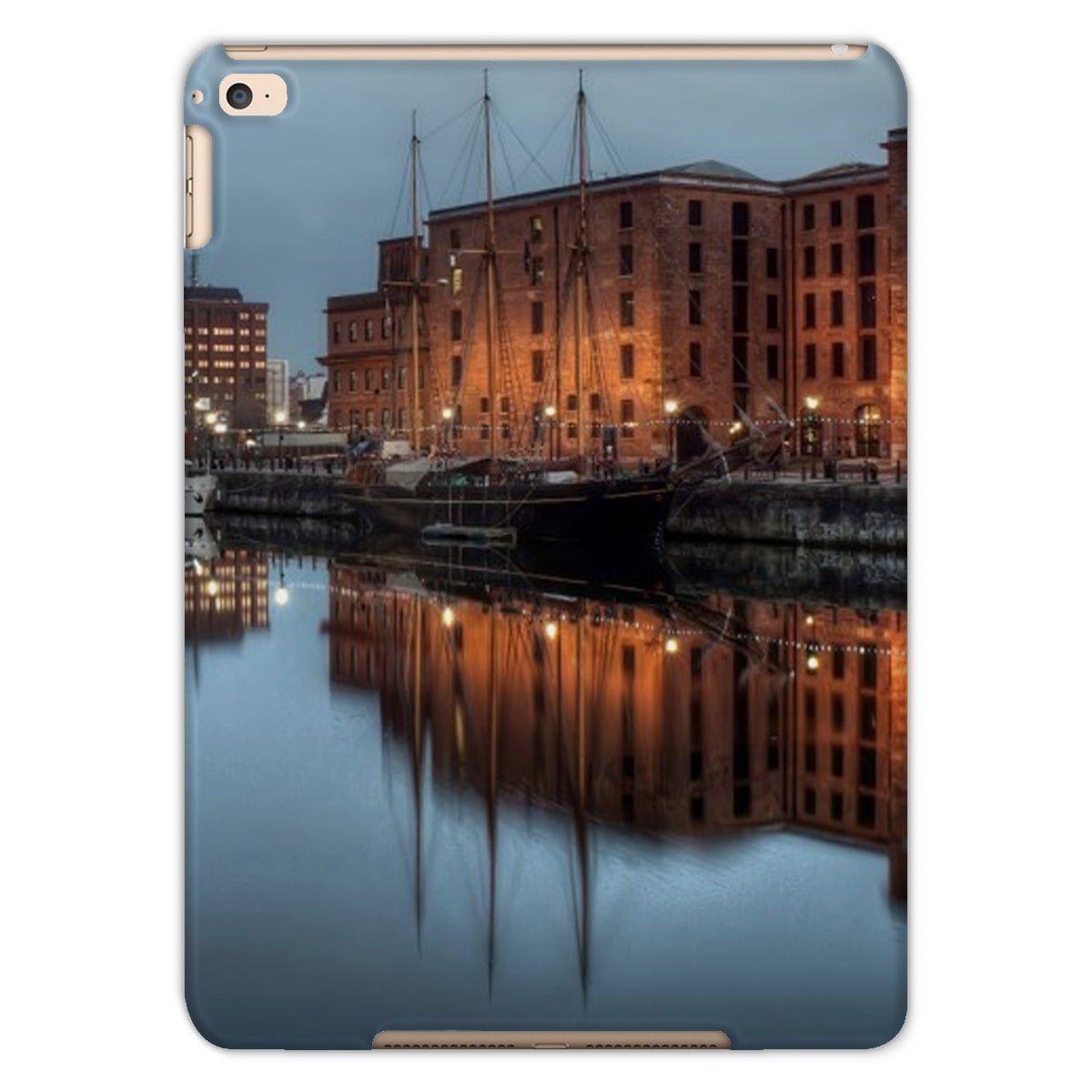 Dusk at Merseyside Maritime Museum Tablet Cases