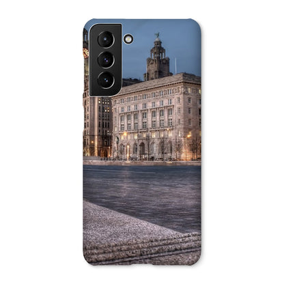 The Liver Buildings: A Liverpool Icon at Twilight Snap Phone Case