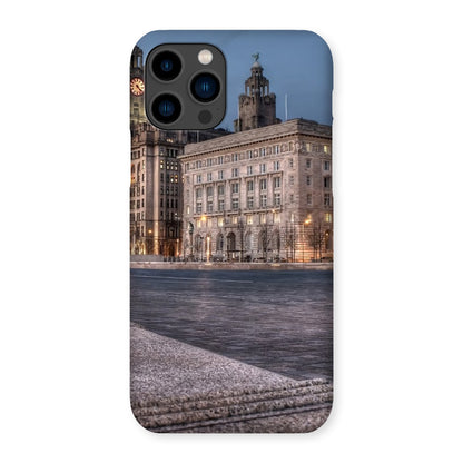 The Liver Buildings: A Liverpool Icon at Twilight Snap Phone Case