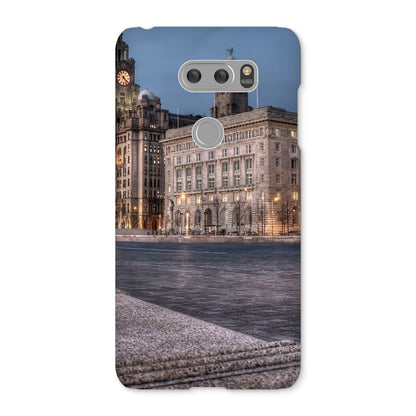 The Liver Buildings: A Liverpool Icon at Twilight Snap Phone Case