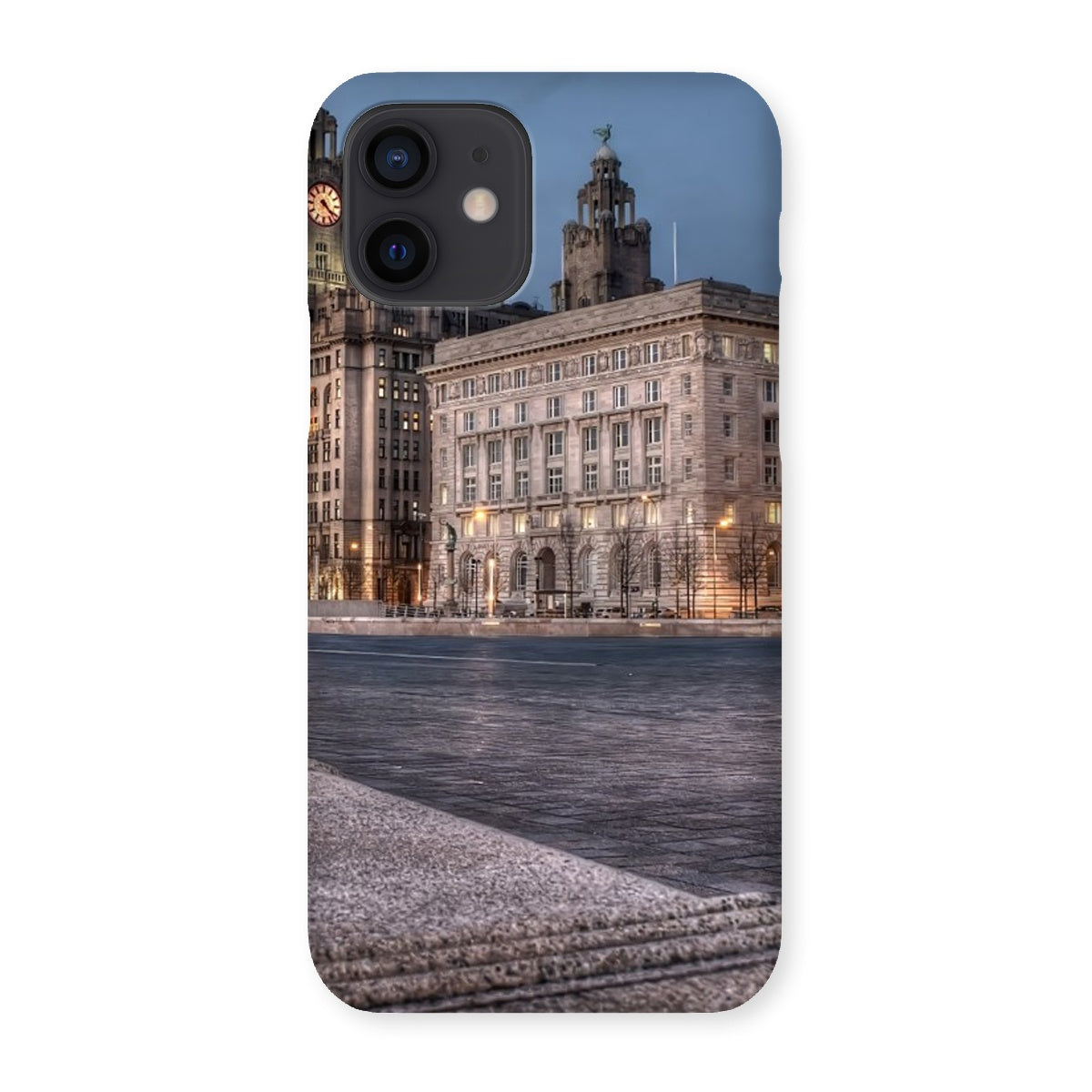 The Liver Buildings: A Liverpool Icon at Twilight Snap Phone Case