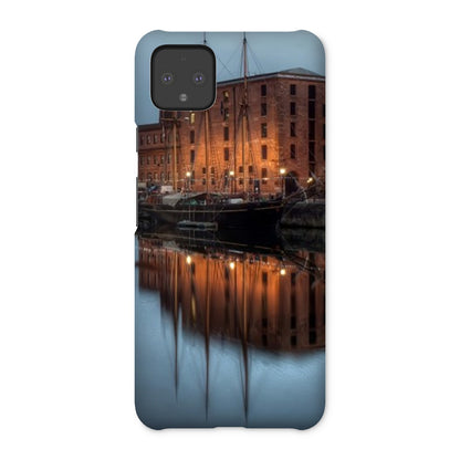 Dusk at Merseyside Maritime Museum Snap Phone Case