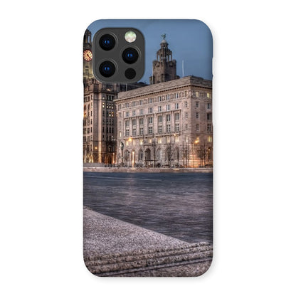 The Liver Buildings: A Liverpool Icon at Twilight Snap Phone Case